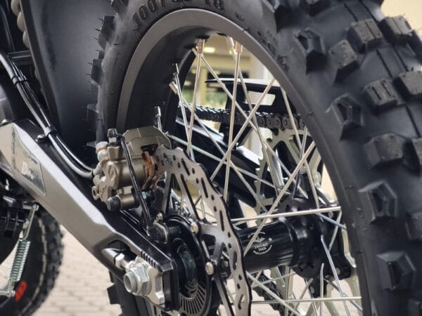 Surron Ultra Bee T 2025 - Image 10